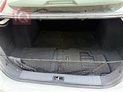 نیسان ڤێرسا